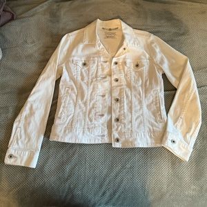 Levi’s White Jean Jacket!